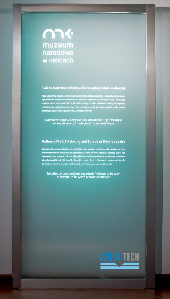 Muzeum Narodowe tablica szklana